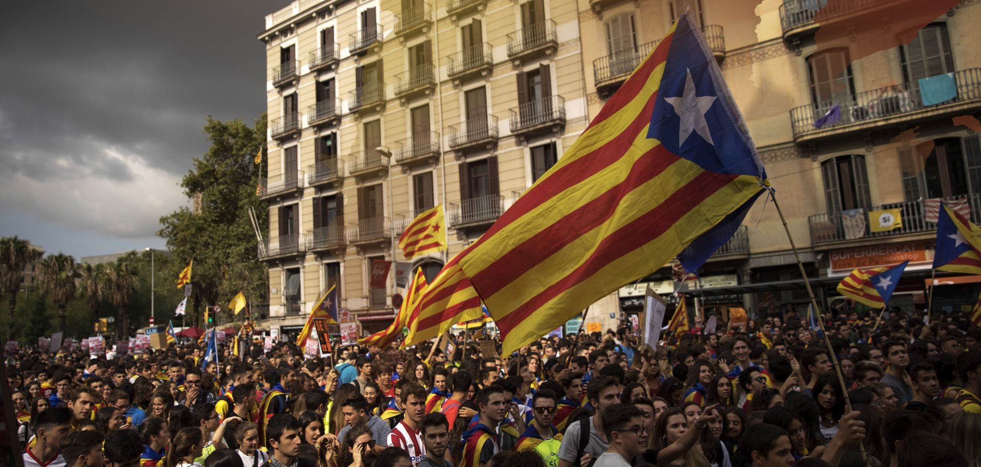 Students gather in Barcelona in support of the Catalonian independence movement, Sept. 28.